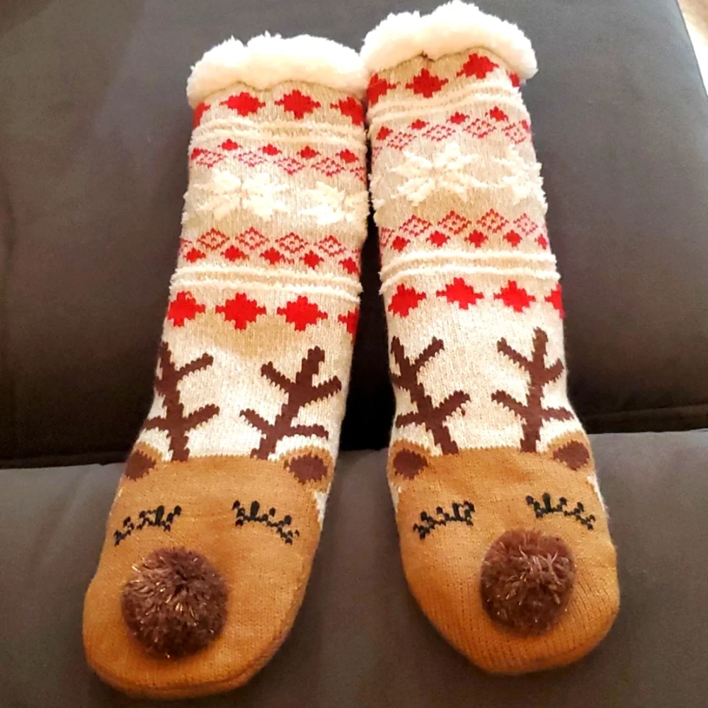 NWT Fuzzy Baba Kids Socks